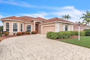 3013 Royal Palm Dr, North Port, FL 34288 - Photo 2