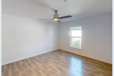 1215 Capricorn Boulevard, Punta Gorda, FL 33983 - Photo 34