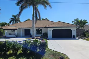 535 Viridian St, Englewood, FL 34223 - Photo 1