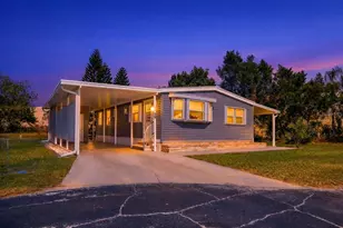 1000 Kings Hwy, Port Charlotte, FL 33980 - Photo 2