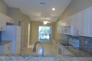 3725 Albacete Cir, Punta Gorda, FL 33950 - Photo 4