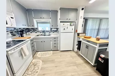 5217 Pebble Beach Avenue, Sarasota, FL 34234 - Photo 26