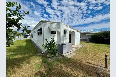 5217 Pebble Beach Avenue, Sarasota, FL 34234 - Photo 34