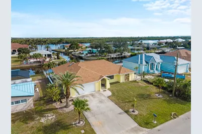 3370 Dover Drive, Punta Gorda, FL 33983 - Photo 2