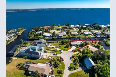 180 Purdy Drive, Punta Gorda, FL 33980 - Photo 1