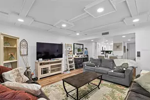 7223 Cloister Dr, Sarasota, FL 34231 - Photo 14