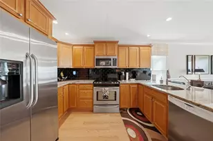 3861 El Poinier Ct, Sarasota, FL 34232 - Photo 12