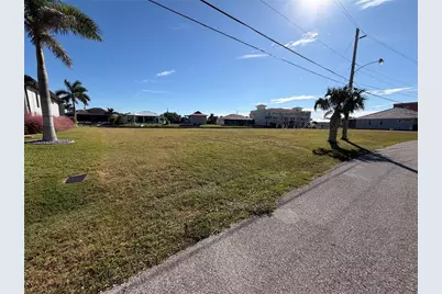 1324 Mediterranean Drive, Punta Gorda, FL 33950 - Photo 14