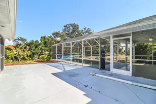 1042 Strasburg Dr, Port Charlotte, FL 33952 - Photo 8