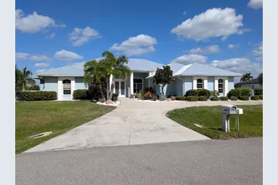 11600 SW Dallas Drive N, Lake Suzy, FL 34266 - Photo 1