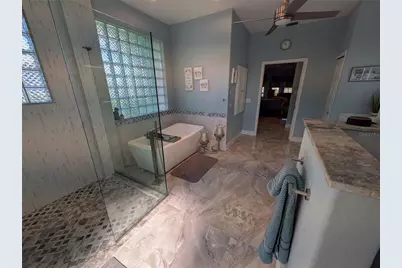 11600 SW Dallas Drive N, Lake Suzy, FL 34266 - Photo 10