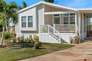 3102 Goldfinch Terrace, Englewood, FL 34224 - Photo 4