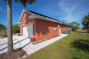 2412 Rio De Janeiro Ave, Punta Gorda, FL 33983 - Photo 62