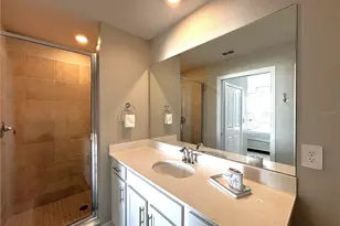 17560 Opal Sand Dr, Venice, FL 34293 - Photo 10