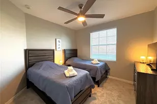 17560 Opal Sand Dr, Venice, FL 34293 - Photo 12