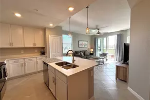 17560 Opal Sand Dr, Venice, FL 34293 - Photo 2