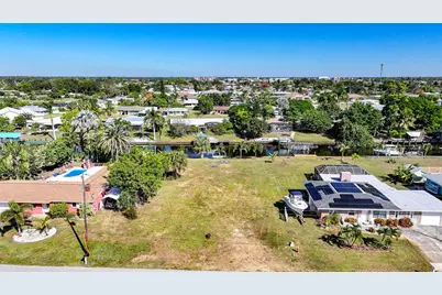 134 Easton Drive NW, Port Charlotte, FL 33952 - Photo 2