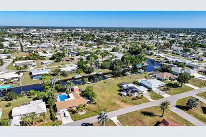 134 Easton Drive NW, Port Charlotte, FL 33952 - Photo 6