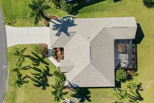 34 Medalist Cir, Rotonda West, FL 33947 - Photo 34