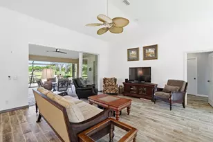 34 Medalist Cir, Rotonda West, FL 33947 - Photo 4