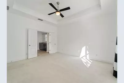 805 Molly, Sarasota, FL 34232 - Photo 14