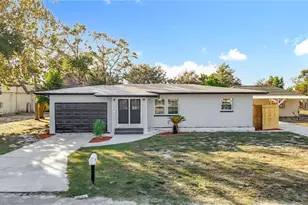 12031 Victory Dr, Hudson, FL 34667 - Photo 4