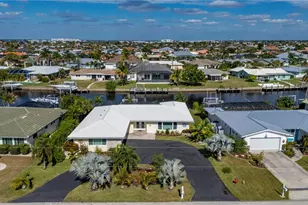 350 Belvedere Ct, Punta Gorda, FL 33950 - Photo 6