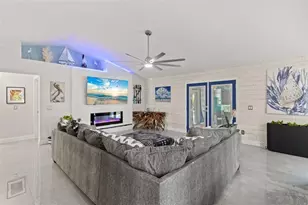 5537 Montego Ln, Port Charlotte, FL 33981 - Photo 8