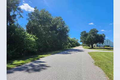 17517 Elmwood Avenue, Port Charlotte, FL 33948 - Photo 4