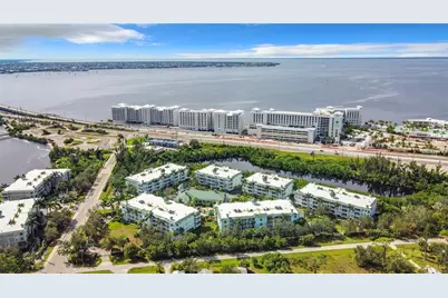 5125 Melbourne Street #E201, Punta Gorda, FL 33980 - Photo 52