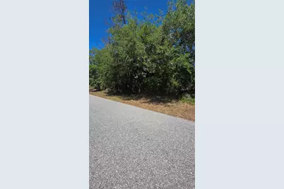 18342 Oxford Avenue, Port Charlotte, FL 33948 - Photo 4