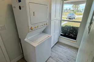 189 Small St SE, Port Charlotte, FL 33952 - Photo 4