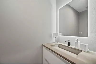 36 Dolphin Drive, Treasure Island, FL 33706 - Photo 22