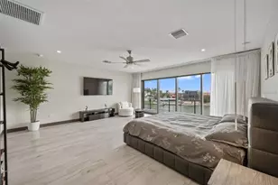 36 Dolphin Dr, Treasure Island, FL 33706 - Photo 30