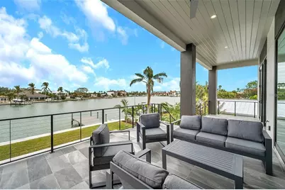 36 Dolphin Drive, Treasure Island, FL 33706 - Photo 18