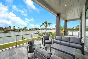 36 Dolphin Dr, Treasure Island, FL 33706 - Photo 18