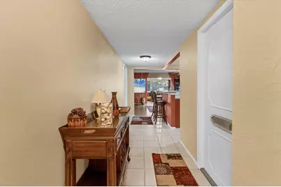 3947 Panola Lane #180, Sarasota, FL 34232 - Photo 4