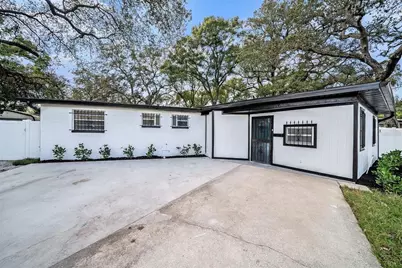 10714 N Central Avenue, Tampa, FL 33612 - Photo 2