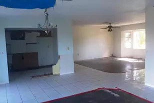 30 Oakland Hills Ct, Rotonda West, FL 33947 - Photo 8