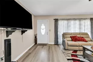 1538 Inverness St, Port Charlotte, FL 33952 - Photo 4