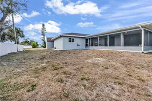 625 Ennis Terrace NW, Port Charlotte, FL 33952 - Photo 34