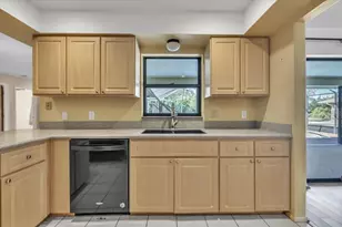 25380 Paladin Ln, Punta Gorda, FL 33983 - Photo 14