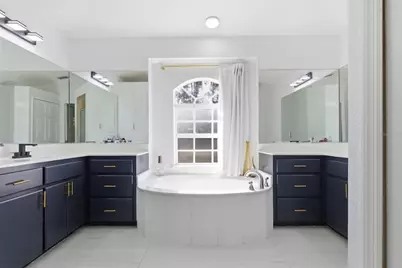 18174 Dickens Avenue, Port Charlotte, FL 33954 - Photo 22