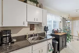 8250 Pickwick Rd, North Port, FL 34287 - Photo 14