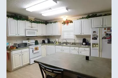 11739 SW Lemon Avenue, Arcadia, FL 34269 - Photo 14