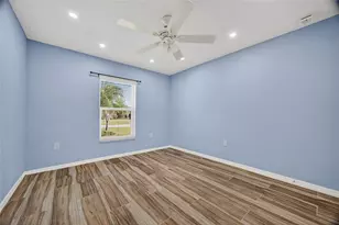 25900 Aysen Dr, Punta Gorda, FL 33983 - Photo 20