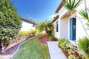 2430 Daisy Dr, North Port, FL 34289 - Photo 6