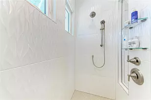 2410 W Marion Ave, Punta Gorda, FL 33950 - Photo 32