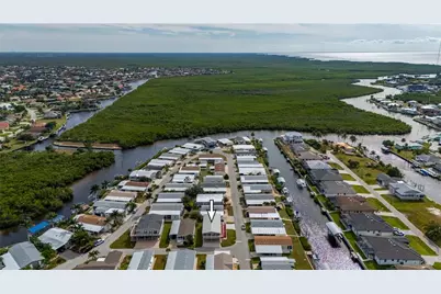 67 Windmill Boulevard, Punta Gorda, FL 33950 - Photo 2