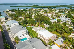 60 Beachcomber Ln, Englewood, FL 34223 - Photo 8